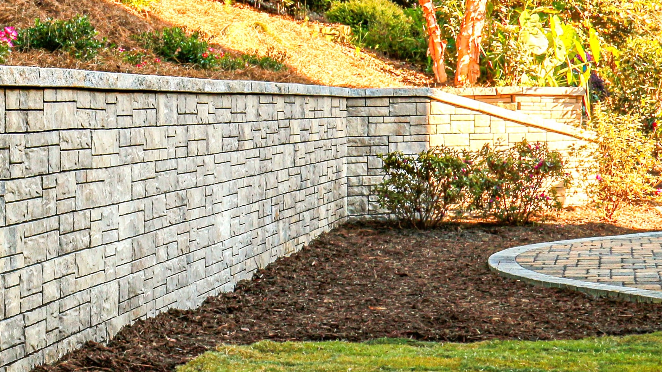 beautiful and well built retaining wall and patio Athens Clarke County